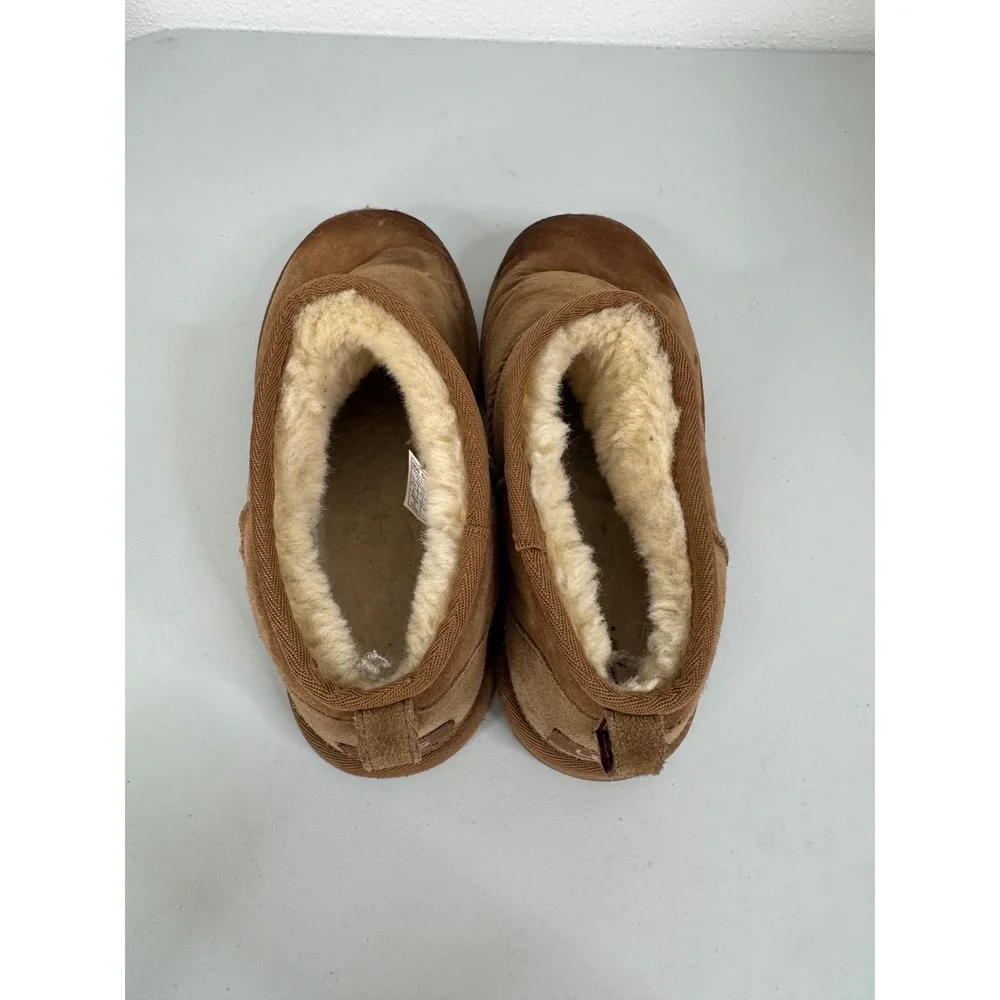 Ugg Women's Classic Ultra Mini‎ Botts Size 6
